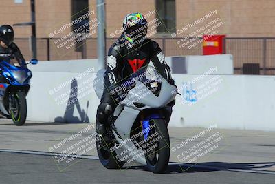 media/Nov-26-2022-Fastrack Riders (Sat) [[b001e85eef]]/Level 2/Session 1 Front Straight/